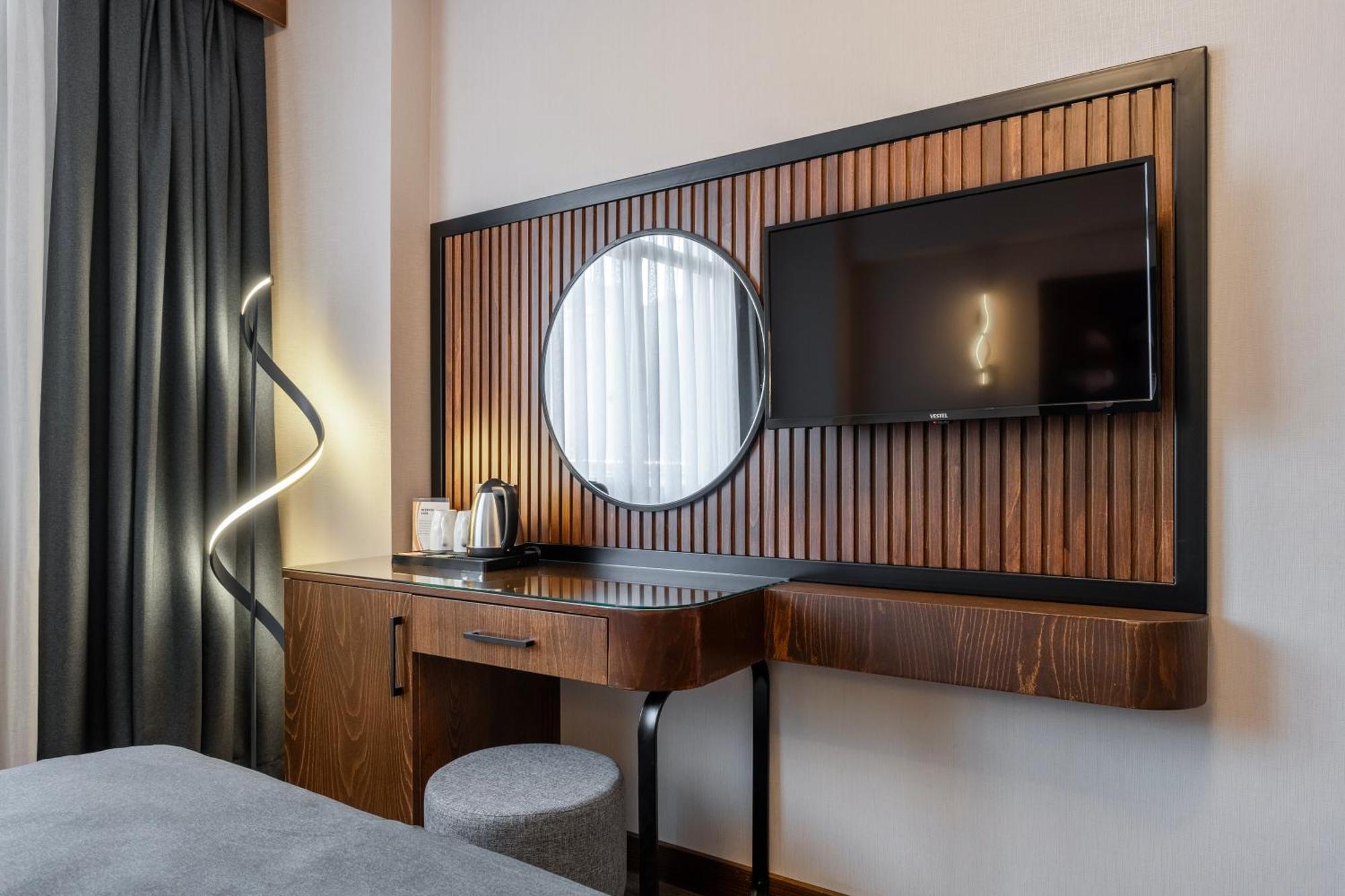Hotel Bristol Stambuł Zewnętrze zdjęcie