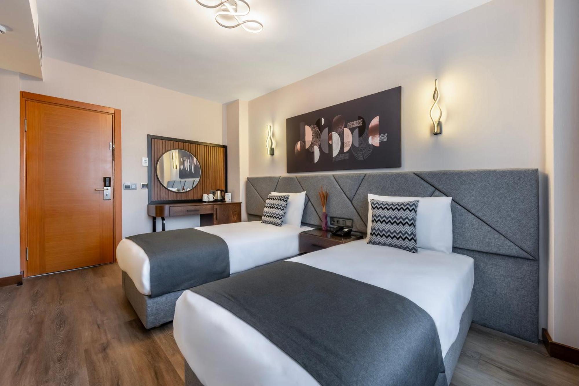 Hotel Bristol Stambuł Zewnętrze zdjęcie