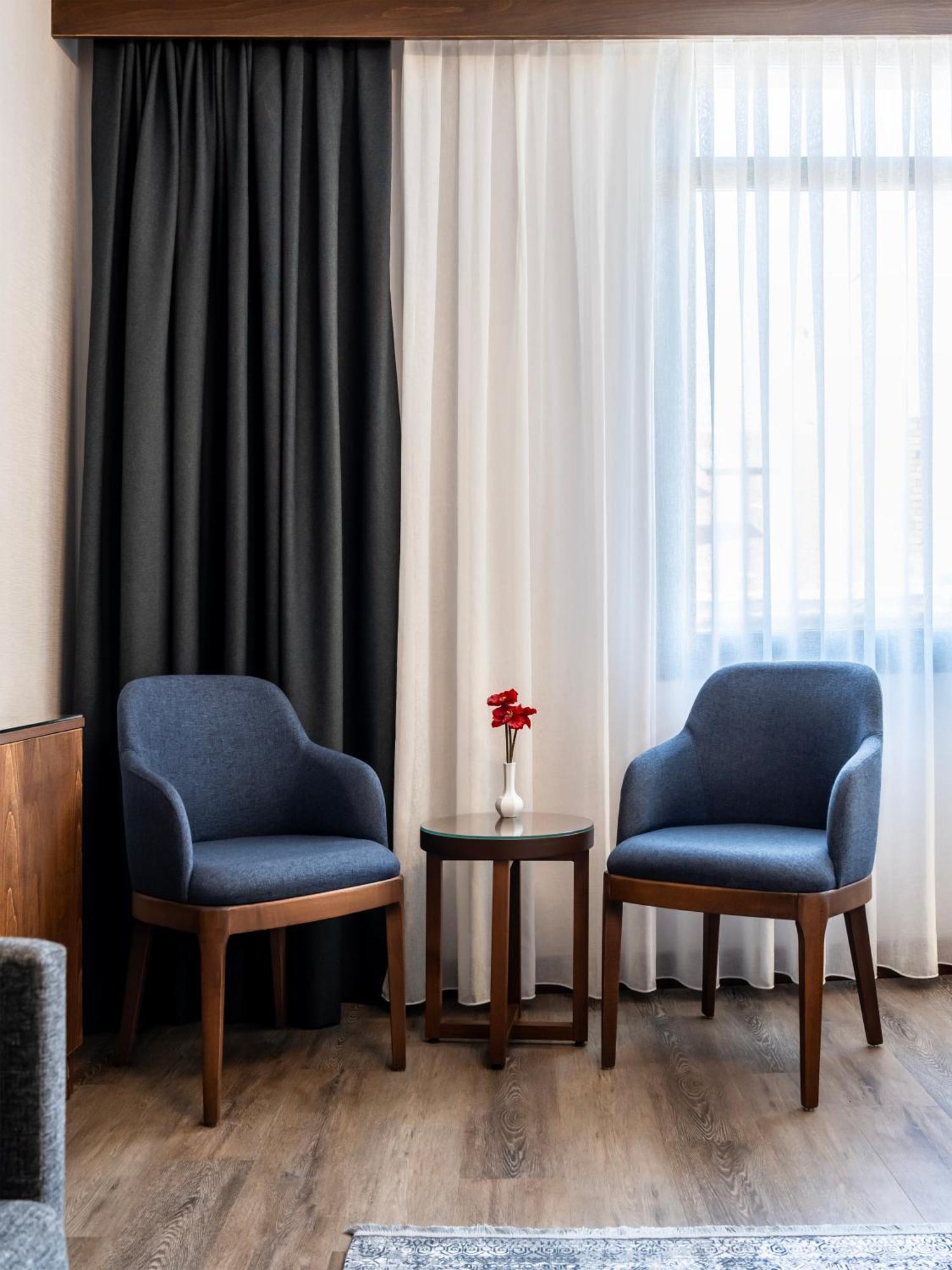 Hotel Bristol Stambuł Zewnętrze zdjęcie