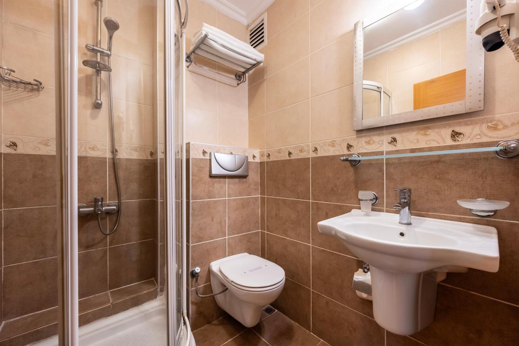 Hotel Bristol Stambuł Zewnętrze zdjęcie