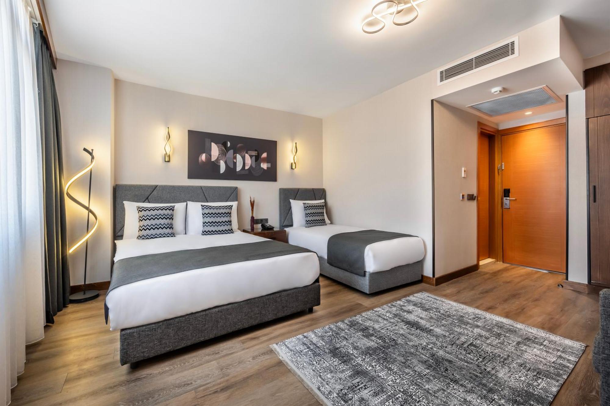 Hotel Bristol Stambuł Zewnętrze zdjęcie