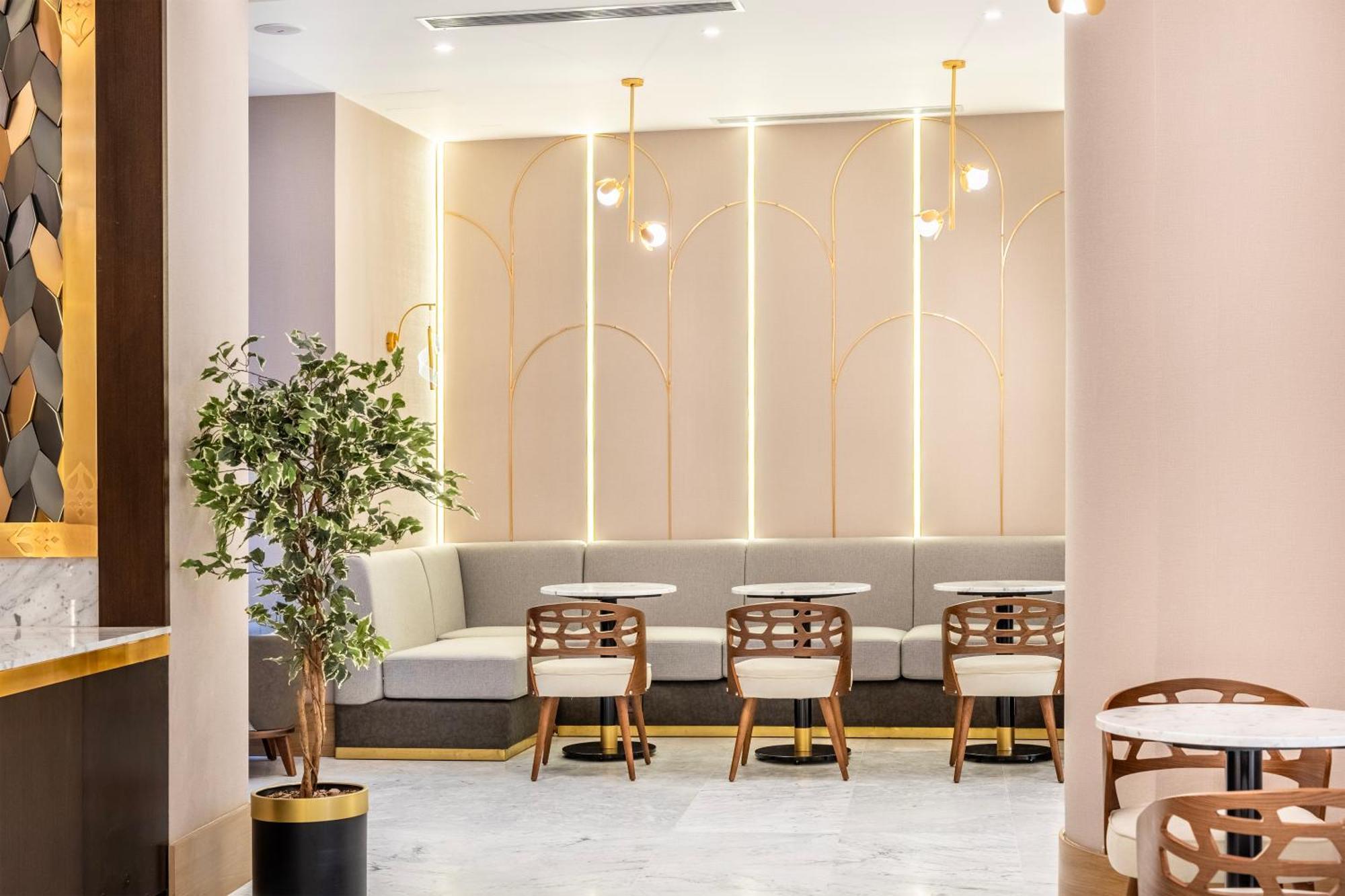 Hotel Bristol Stambuł Zewnętrze zdjęcie