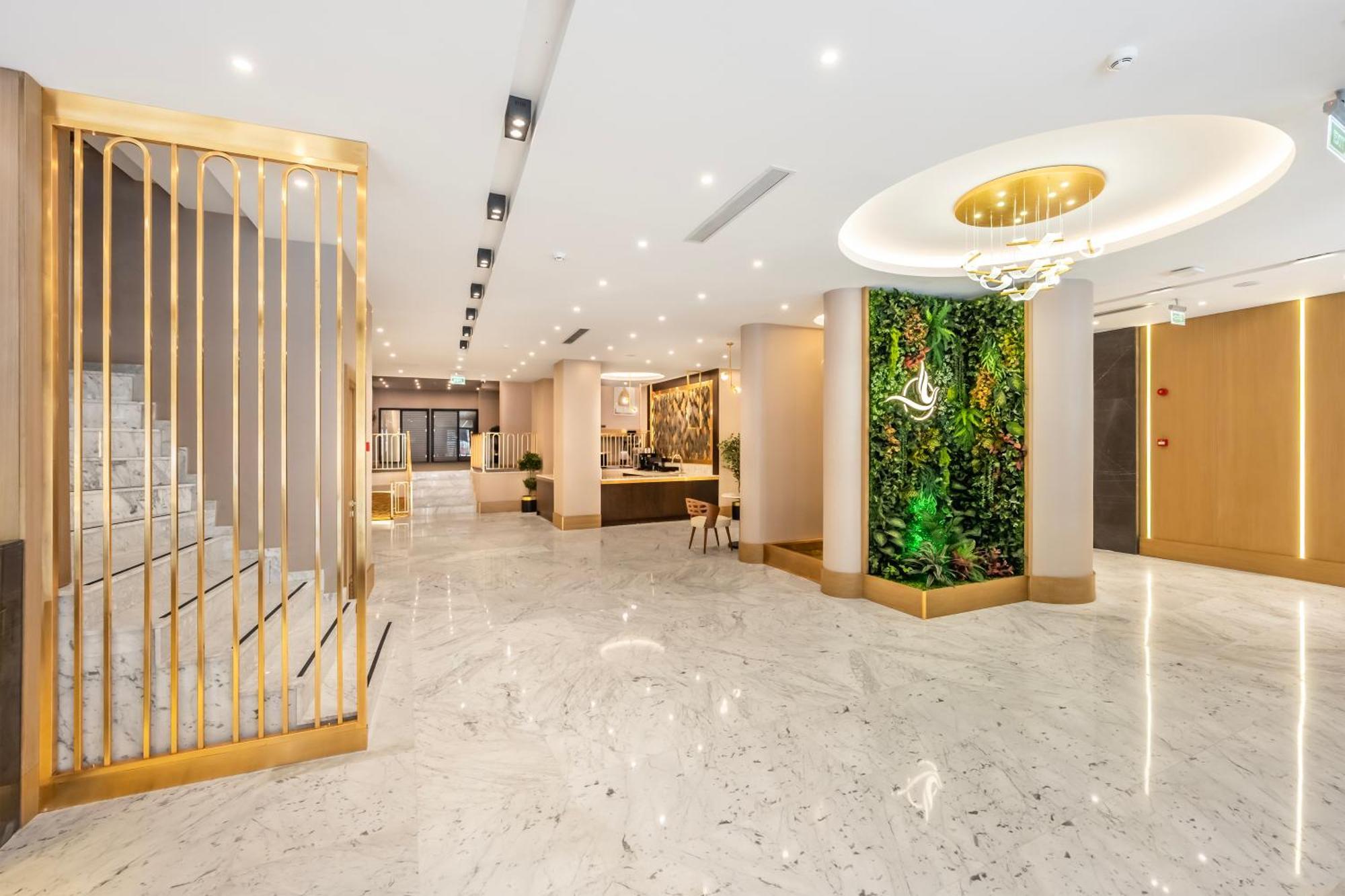 Hotel Bristol Stambuł Zewnętrze zdjęcie