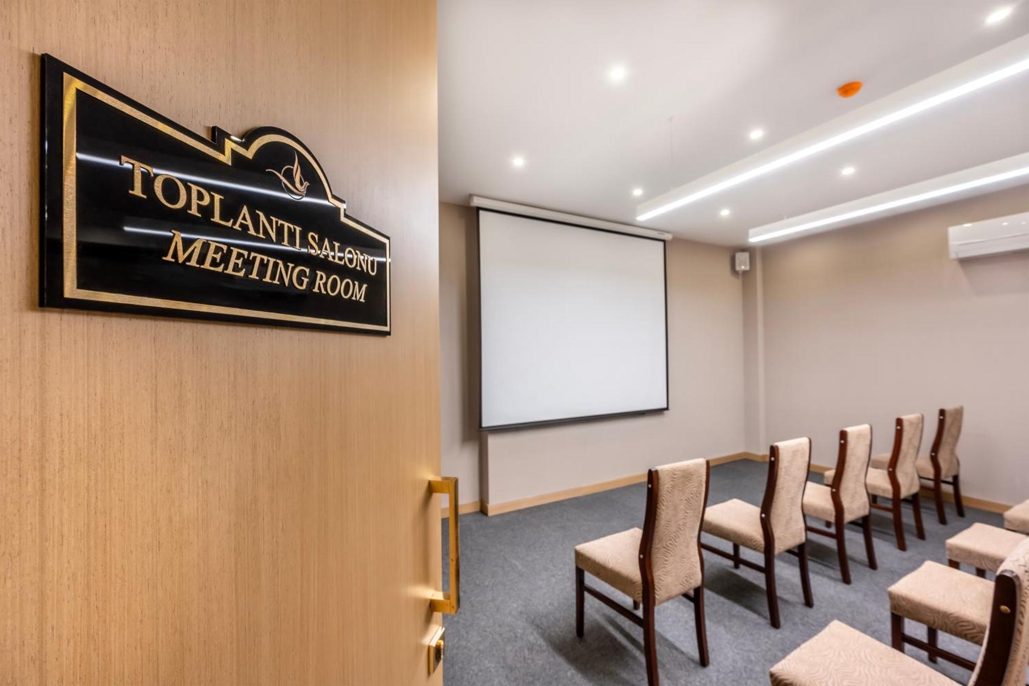 Hotel Bristol Stambuł Zewnętrze zdjęcie