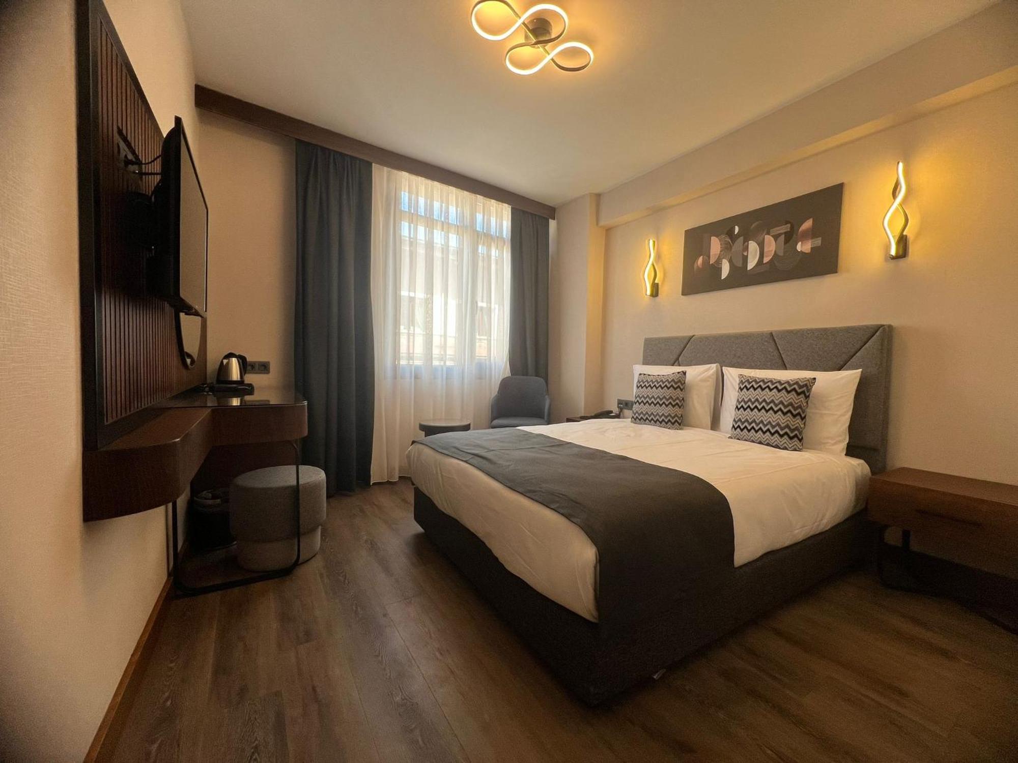 Hotel Bristol Stambuł Zewnętrze zdjęcie