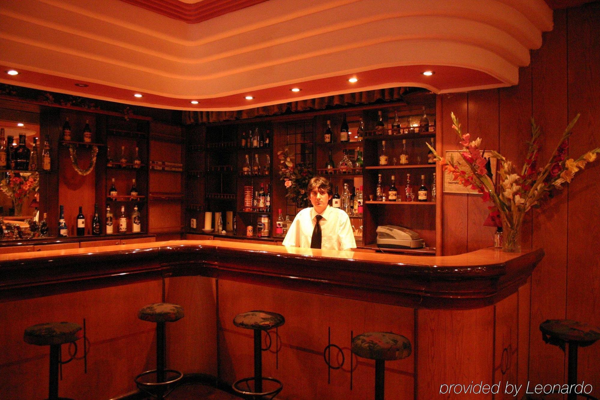 Hotel Bristol Stambuł Zewnętrze zdjęcie